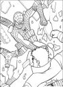 disegno di spiderman che usa le sua armi micidiali
