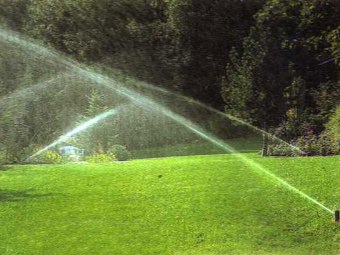 Impianto Di Irrigazione Da Giardino
